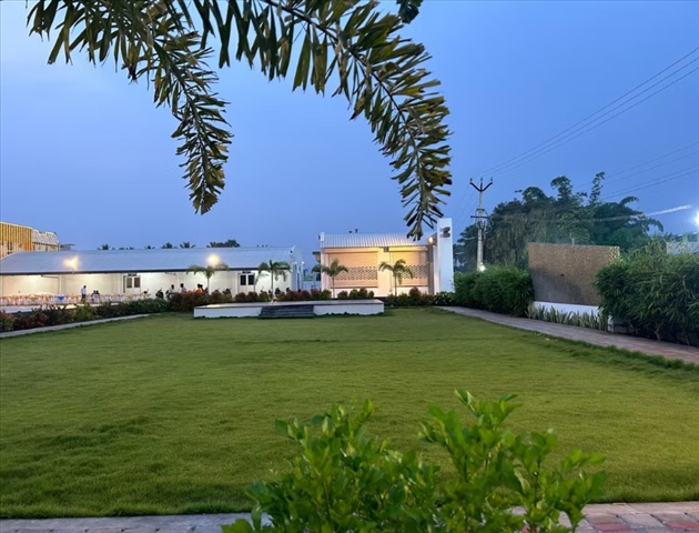 Lotus Mahal-Virukksha Gardens