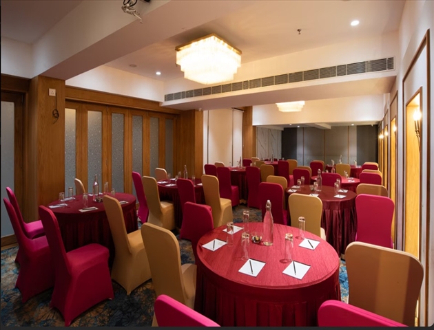 Royal Regency Lifotel by Crossway Hall 1