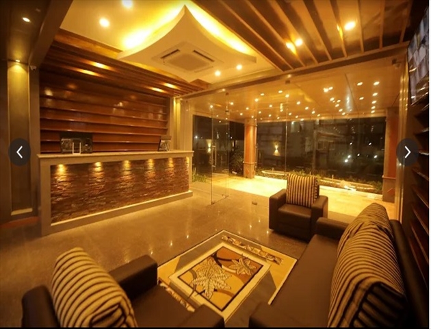 Country Club Lee Crysstal Hotel Hall 2