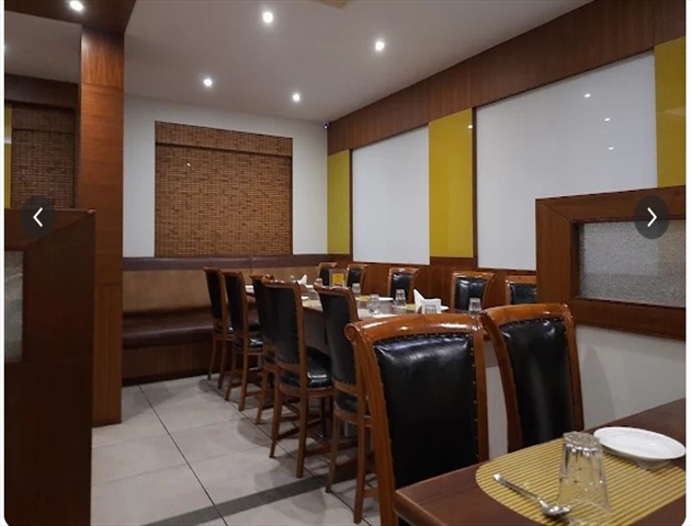 Ponni's Grand Inn