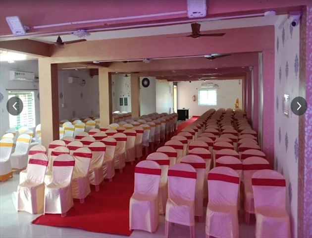 Sara Mini Hall