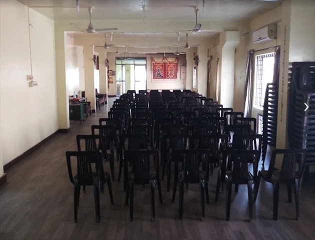 Sri Kapaleeswarar Hall A/C