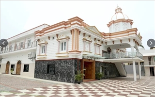 Sri Krishnaveni Mahal AC
