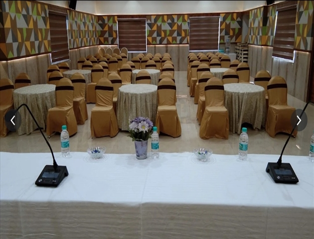 Chetinaad Courtyard - Saaral Hall 