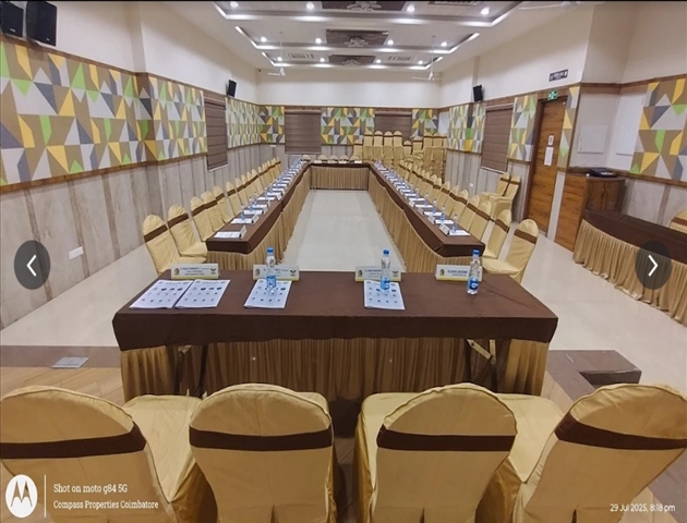 Chetinaad Courtyard - Saaral Hall 