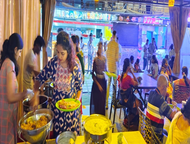 Yummy Garden Restaurant-Open Garden