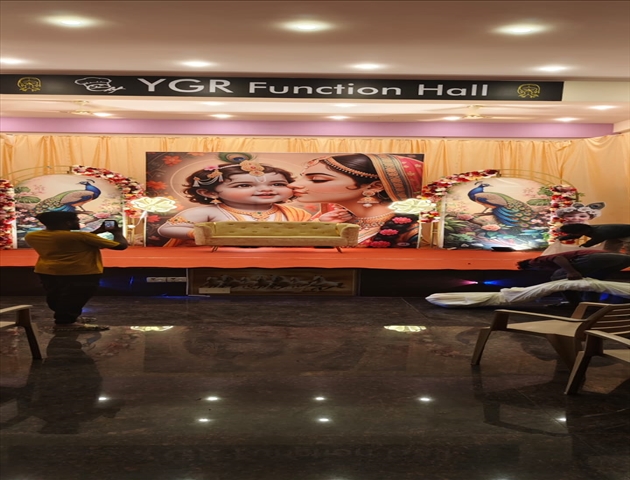 Yummy Garden Restaurant Hall