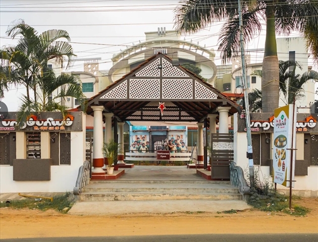 Sri Parampariyam Unavagam Lawn 2