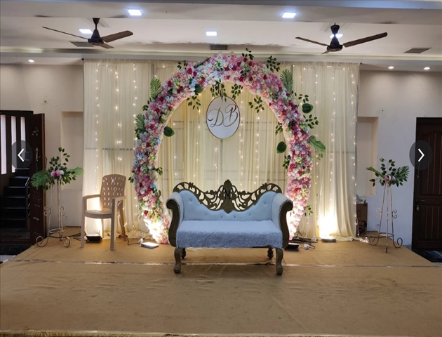 Sulur Viyaparikal Arakkattalai