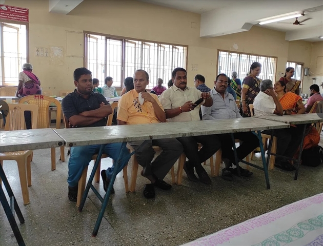 Sri Meenakshi Sundareswarar Pravasana Mandapam