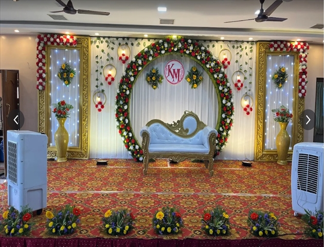 Sulur Viyaparikal Arakkattalai