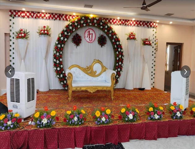 Sulur Viyaparikal Arakkattalai