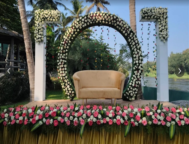 Sakthi River Resorts Lawn