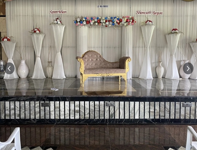 Royals hall