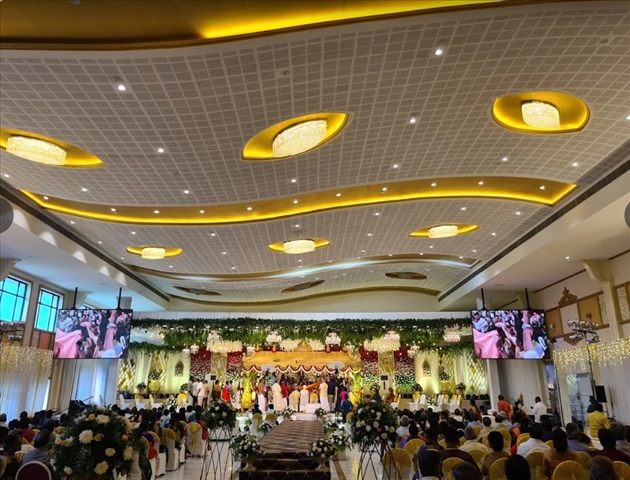 Shri Vasavi Mithra Mahal-Lawn