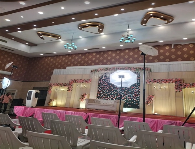 Royals hall