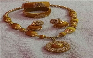 Wanaw Silk Thread Bangles &Necksets