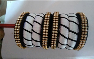 Wanaw Silk Thread Bangles &Necksets