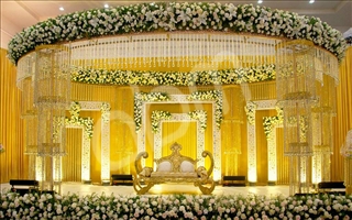 Guru Decoration