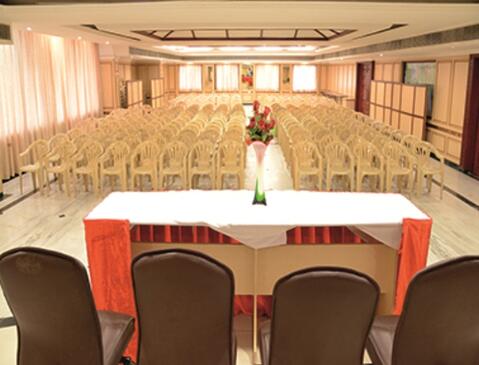 Srri Aswini Deluxe Hotel