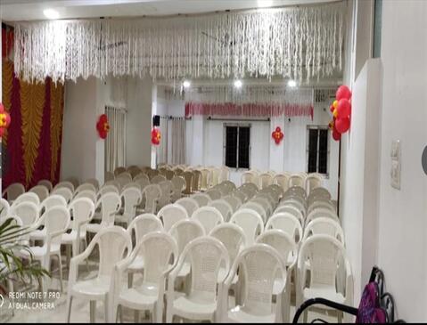 Rennys Mini Hall
