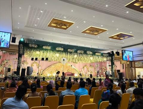 Globus Centre Hall B