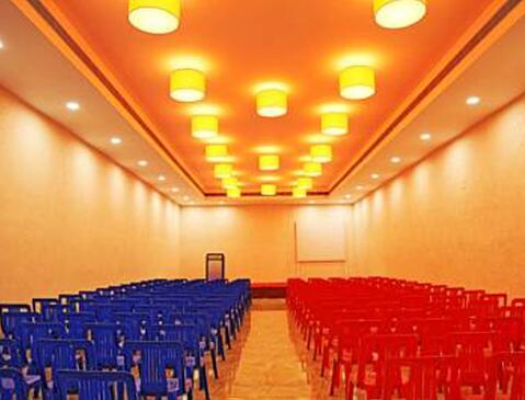 Celebrity Corporate Club
