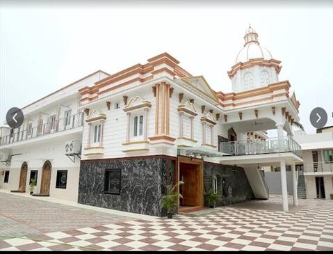 Sri Krishnaveni Mahal AC