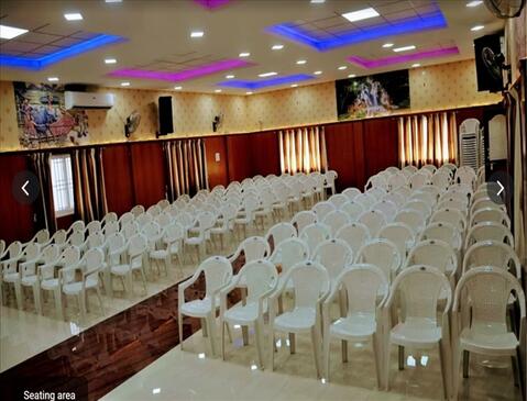 JR Mini Hall