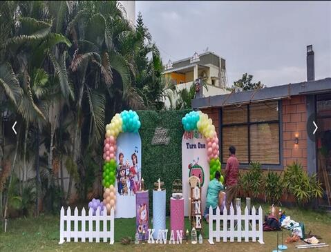 Kanakathara Lawn