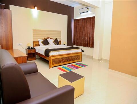 Vishaka Mini Hall A/C