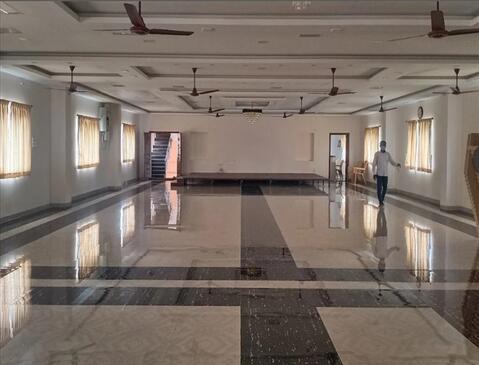 Sulur Viyaparikal Arakkattalai