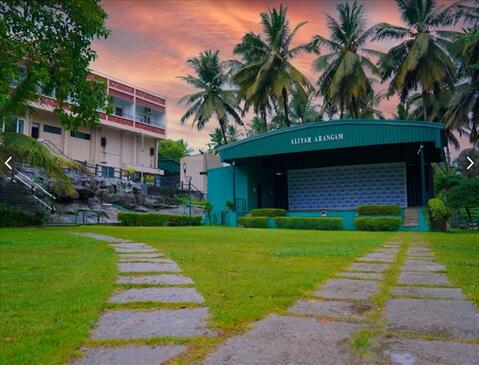 Sakthi River Resorts A/c Banquet Hall 1